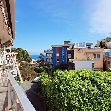 Casa Egle By Quokka 360 - With Garden & Parking Above Apartamento San Remo